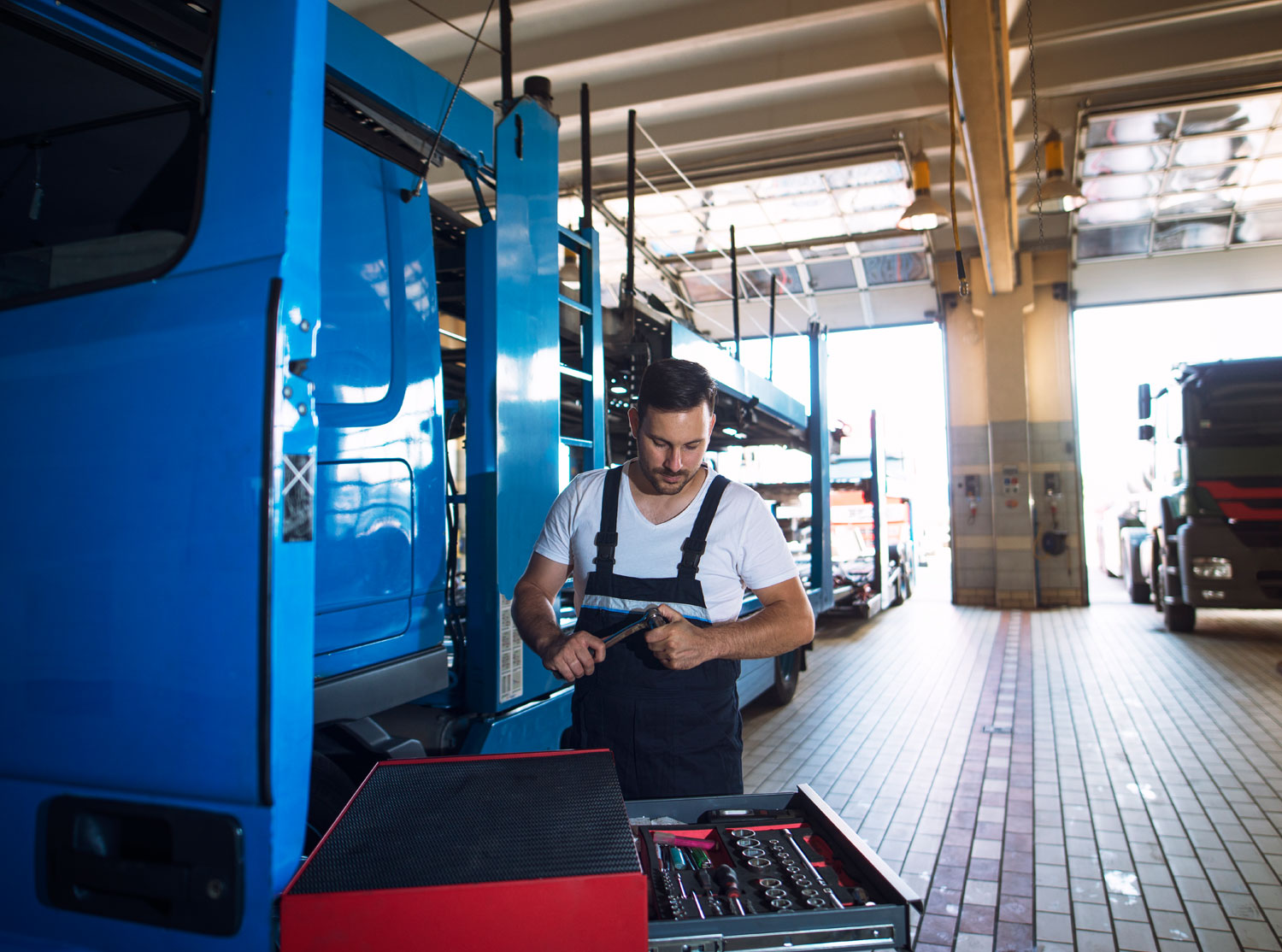 Drive axle and differential service